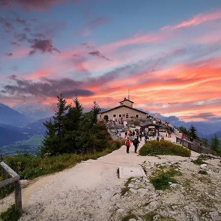 Hochduerrnberg Watzmann Doppelzimmer Mit Bad Balkon Gaestekueche